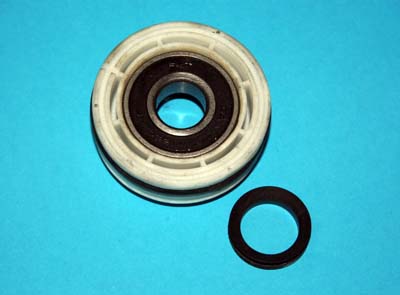 Суппорт сторона шкива для стиральной машины ARDO 725004400