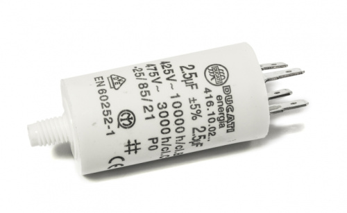 Конденсатор / 2,5 мкФ / размер:Ø28x55мм / 3000h / 475 В / UNIVERSAL / CAP703UN