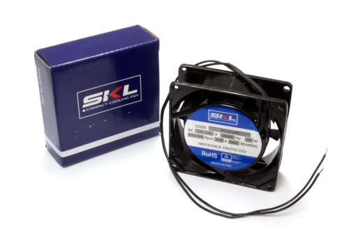 Вентилятор осевой компактный для техники 80x80mm h25,5 2550-2900rpm MTF600RF