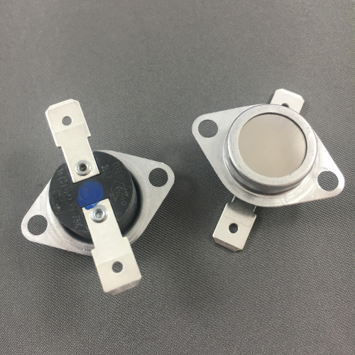 Комплект термостатов для сушильной машины Indesit C00306861