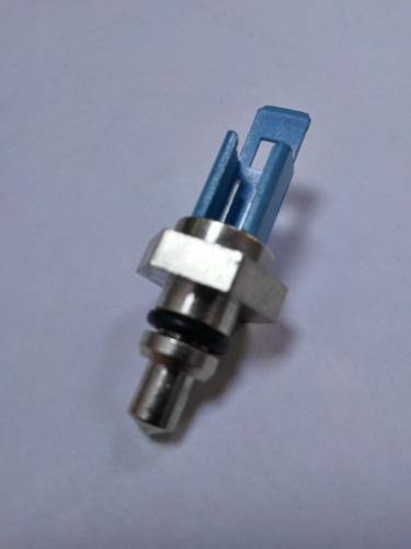 Датчик температуры NTC погружной(Ariston) код 65104338/20190304_144459_HDR