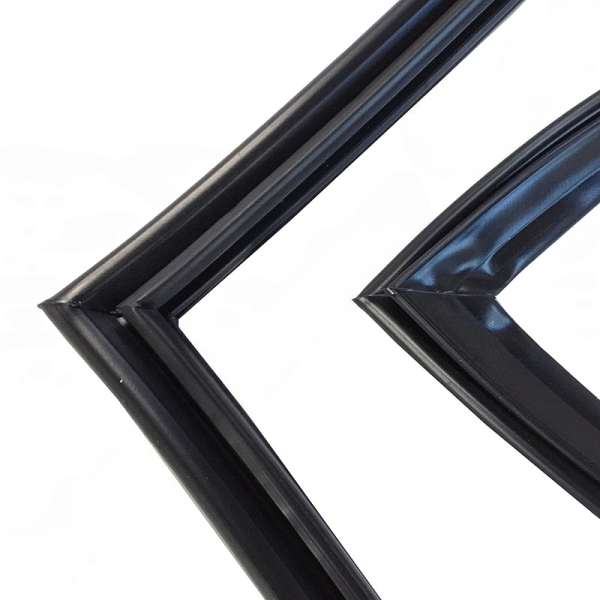 Уплотнитель двери для морозильной камеры Bosch 00474031